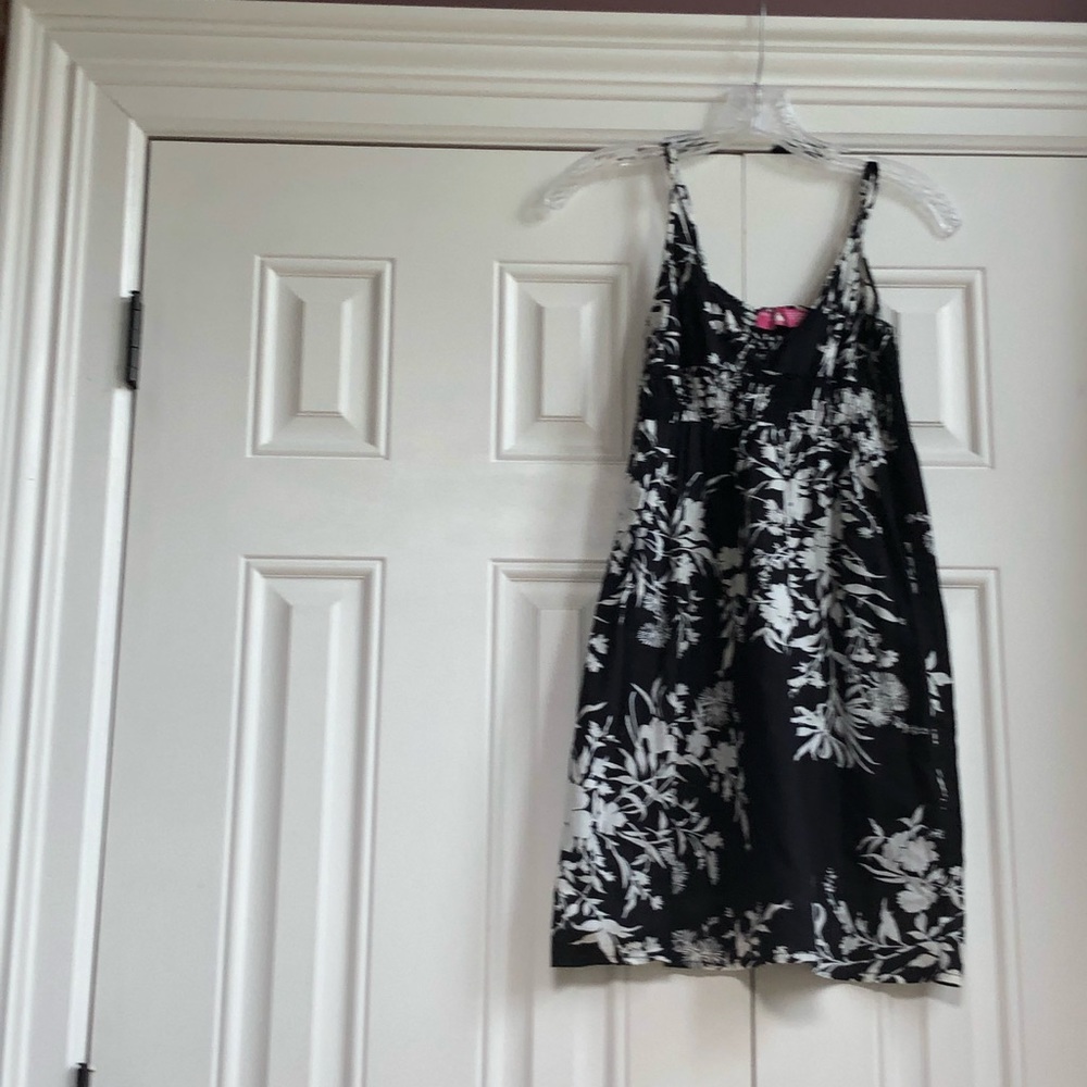 black and white floral dress